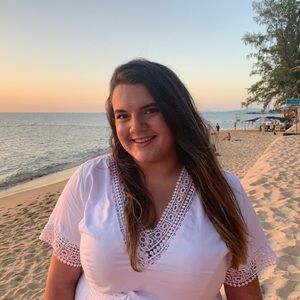 Meet your Posher, Joy